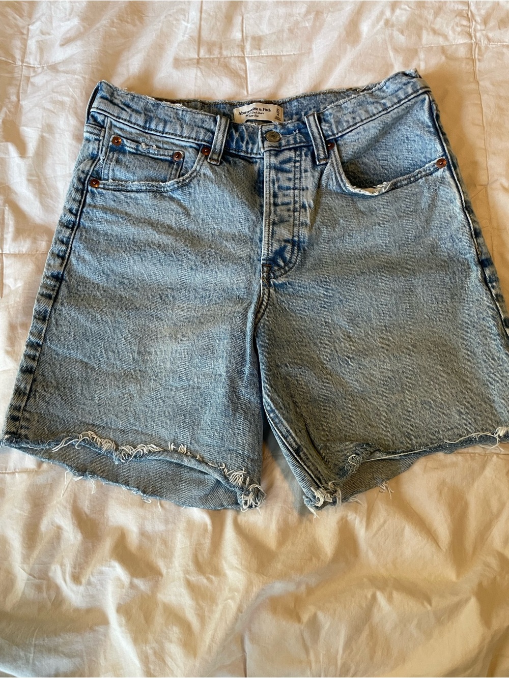 Abercrombie & Fitch 7” Dad Shorts Low rise Size 27/4